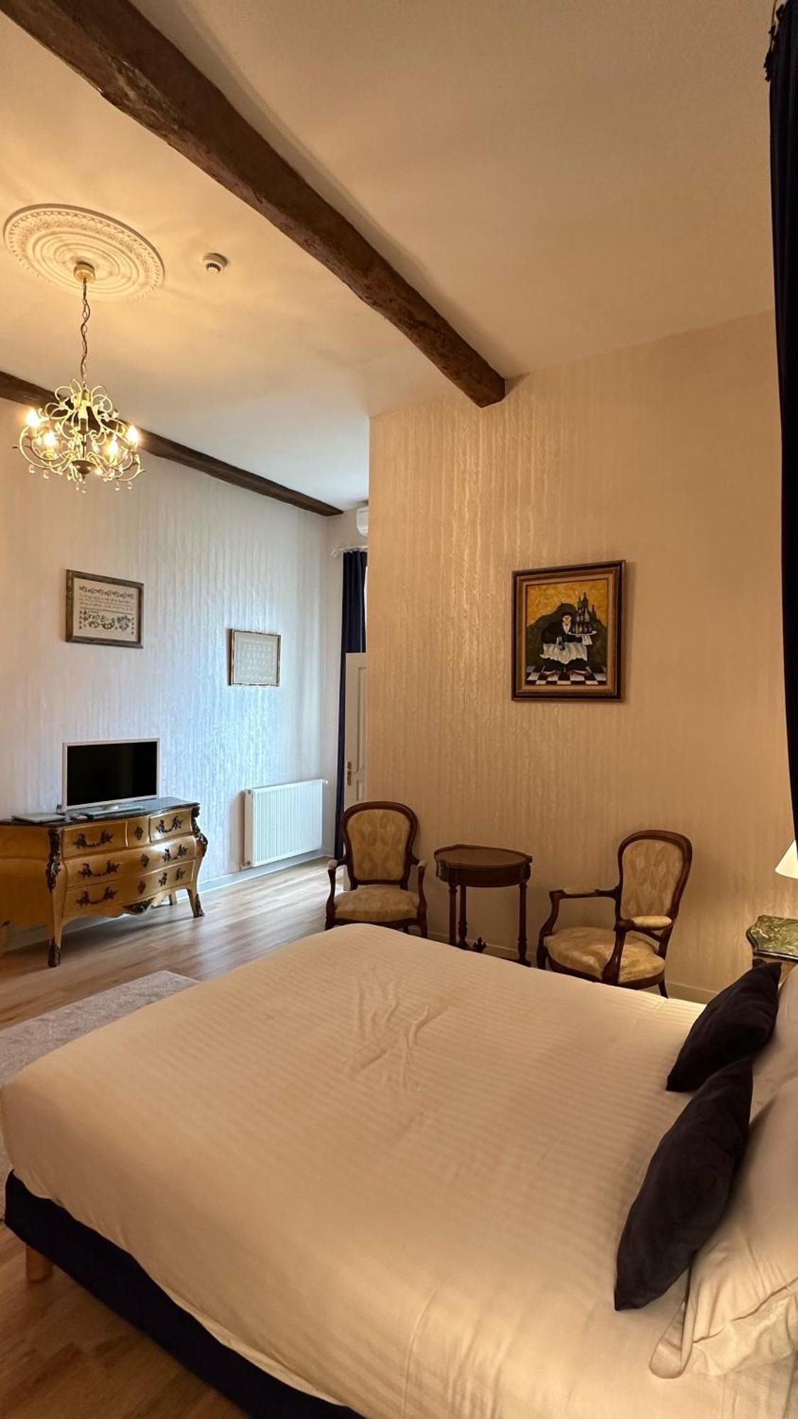 Hotel Le Manoir De Lisle Esterno foto
